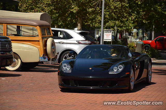 Porsche Carrera GT spotted in Malibu, California