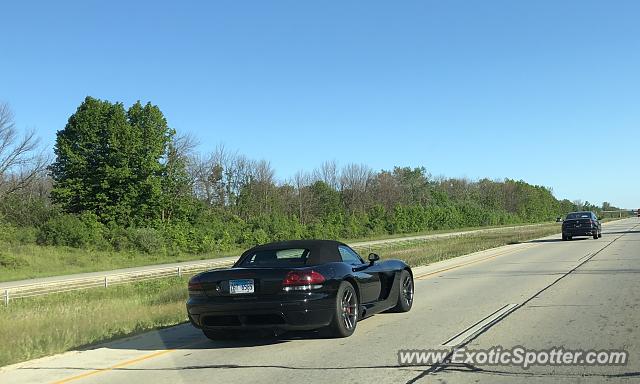 Dodge Viper spotted in Mequon, Wisconsin