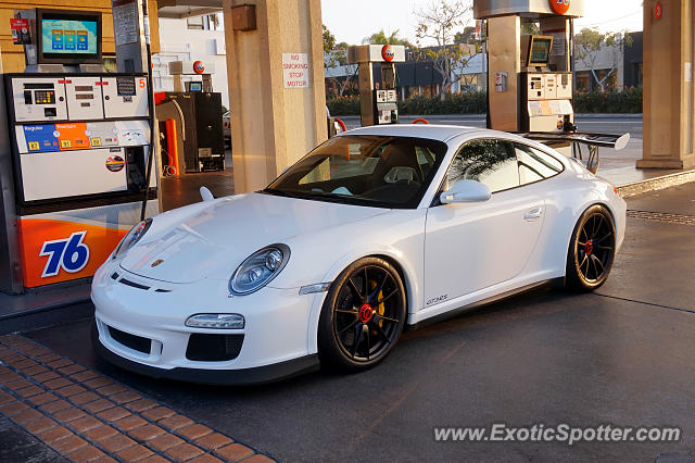 Porsche 911 GT3 spotted in Costa Mesa, California