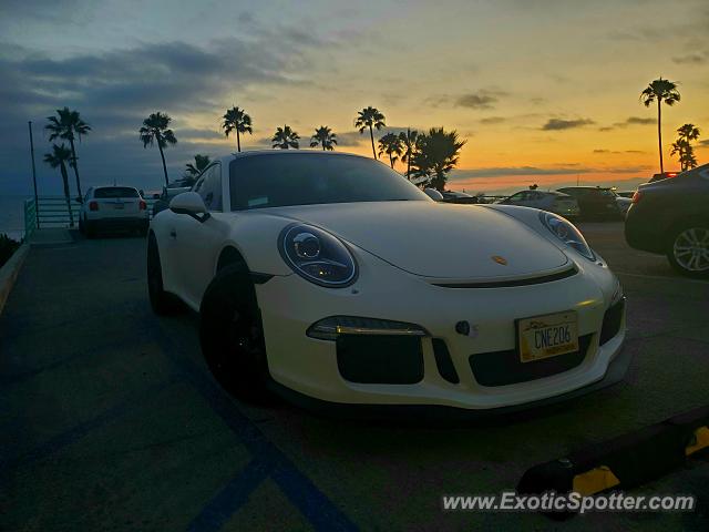 Porsche 911 GT3 spotted in Manhattan Beach, California