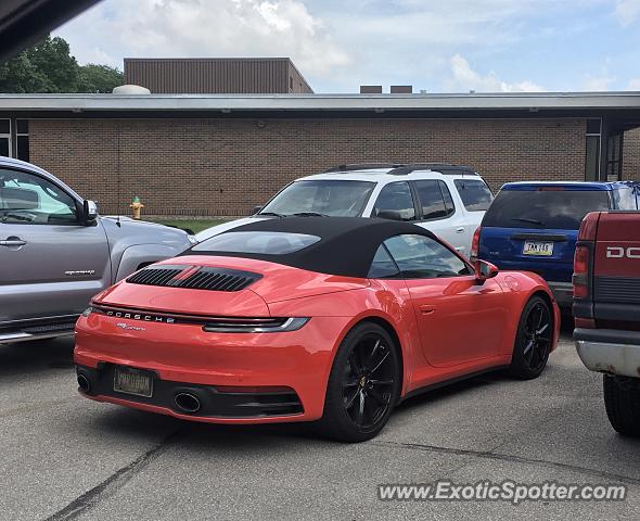 Porsche 911 spotted in Des Moines, Iowa
