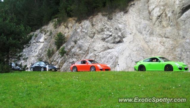 Porsche 911 Turbo spotted in Near Lusanne, Switzerland