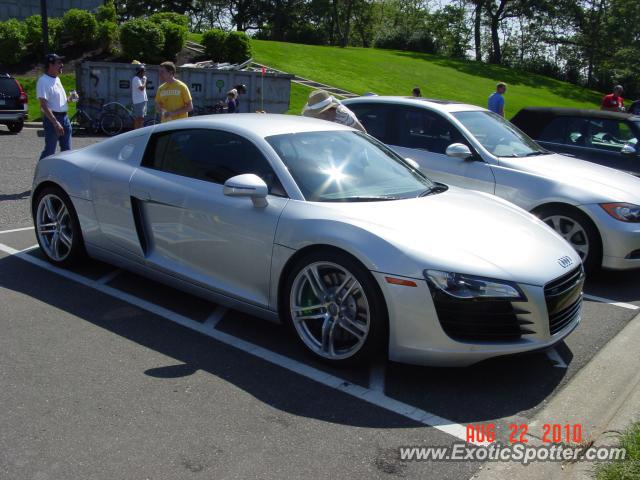 Audi R8 spotted in Minneapolis, Minnesota