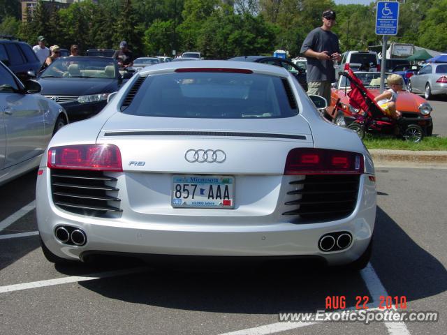 Audi R8 spotted in Minneapolis, Minnesota
