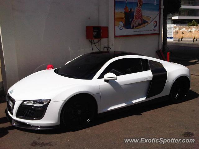 Audi R8 spotted in Beirut, Lebanon