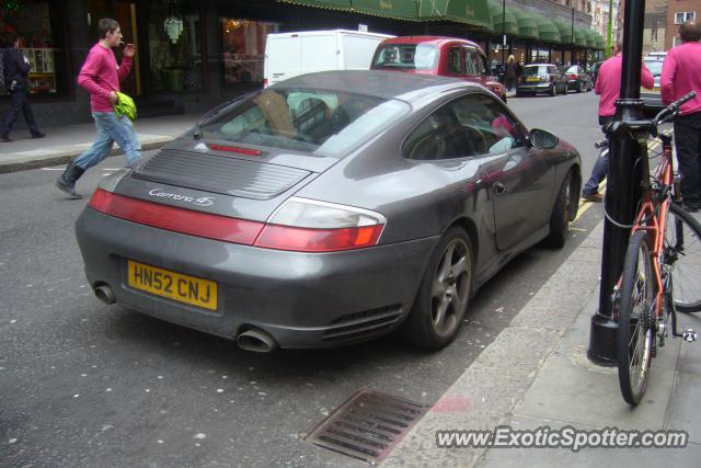 Porsche 911 spotted in Knightsbridge, Harrods, United Kingdom