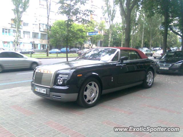 Rolls Royce Phantom spotted in Kiev, Ukraine