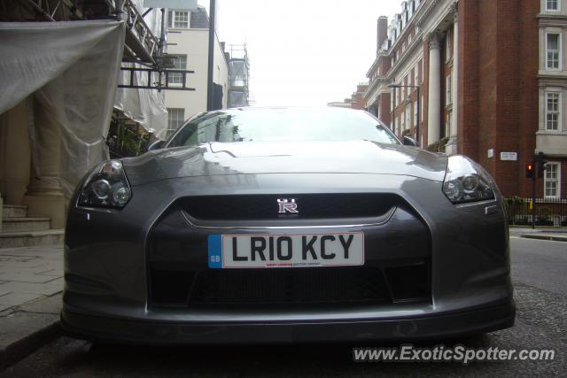 Nissan Skyline spotted in Knightsbridge, United Kingdom