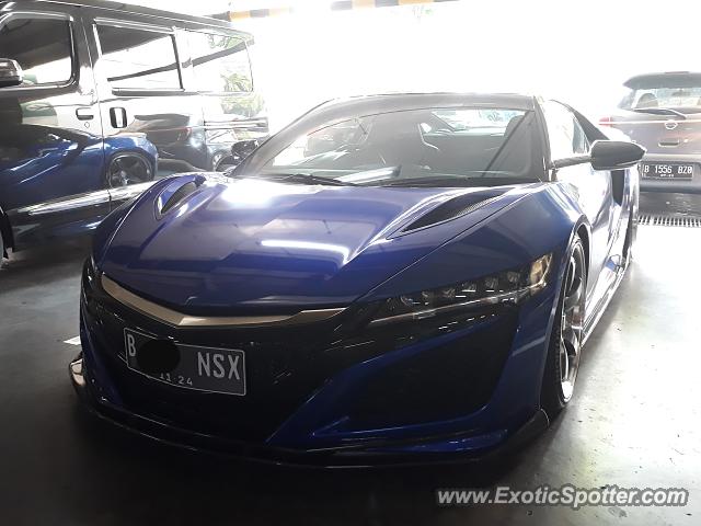 Acura NSX spotted in Jakarta, Indonesia