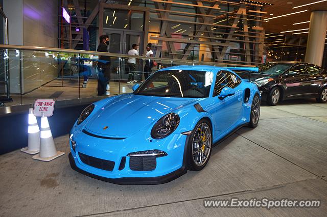 Porsche 911 GT3 spotted in Bellevue, Washington