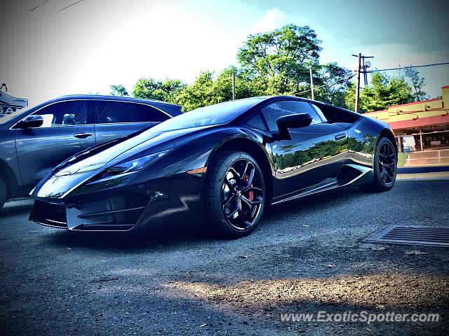 Lamborghini Huracan spotted in Plainfield, New Jersey
