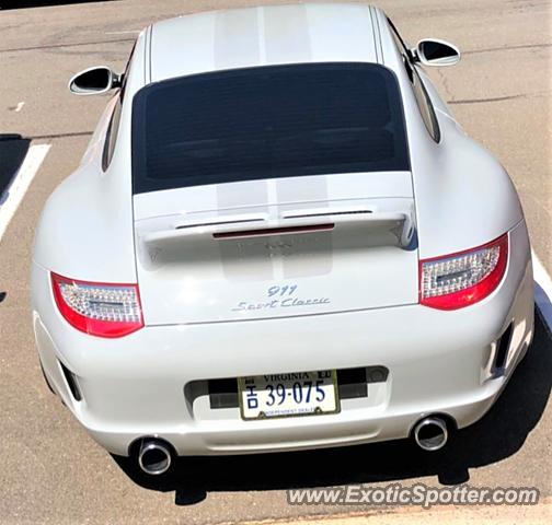 Porsche 911 spotted in Ashburn, Virginia