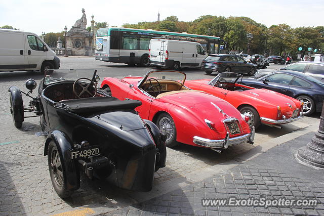 Bugatti 35b spotted in Paris, France
