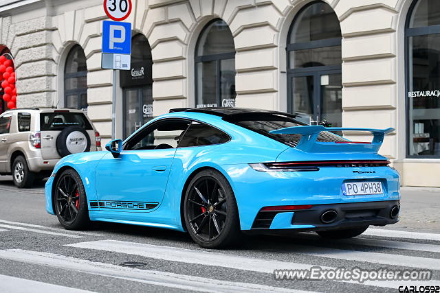 Porsche 911 spotted in Warsaw, Poland