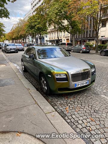 Rolls-Royce Ghost spotted in PARIS, France