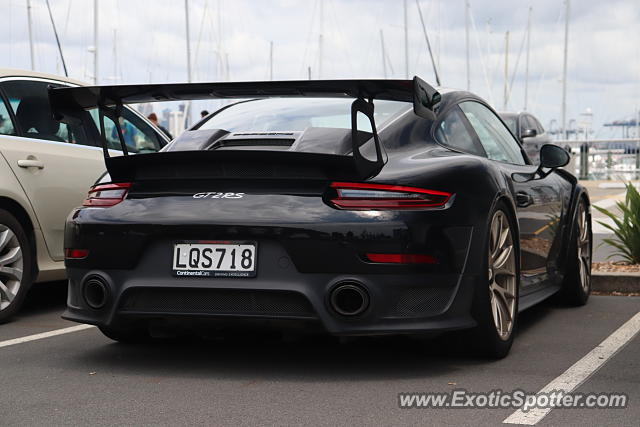 Porsche 911 GT2 spotted in Auckland, New Zealand