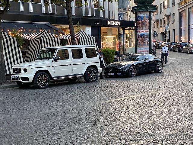 Mercedes AMG GT spotted in PARIS, France