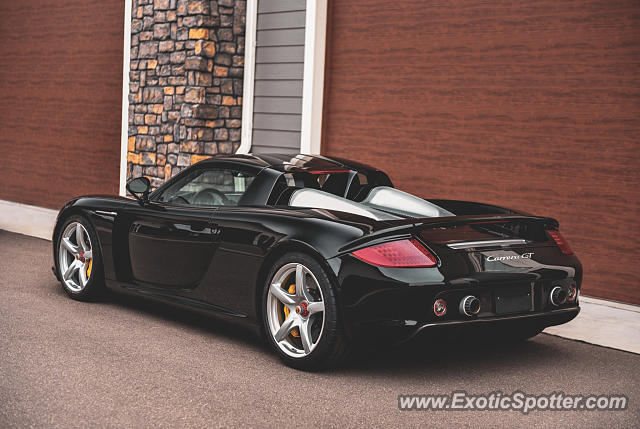 Porsche Carrera GT spotted in Medina, Minnesota