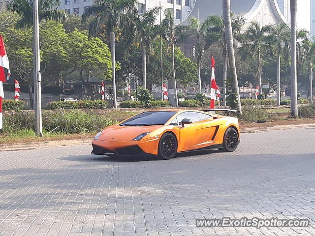 Lamborghini Gallardo spotted in Jakarta, Indonesia
