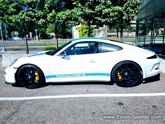 Porsche 911R spotted in Birmingham, Michigan