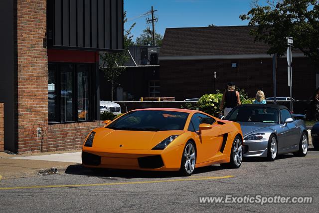 Lamborghini Gallardo spotted in Birmingham, Michigan