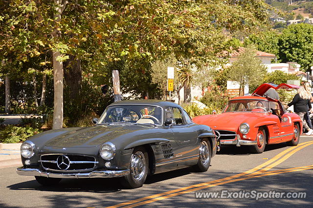 Mercedes 300SL spotted in Malibu, California