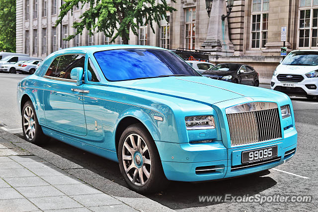 Rolls-Royce Phantom spotted in London, United Kingdom