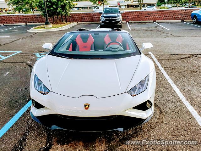 Lamborghini Huracan spotted in Bloomfield Hills, Michigan