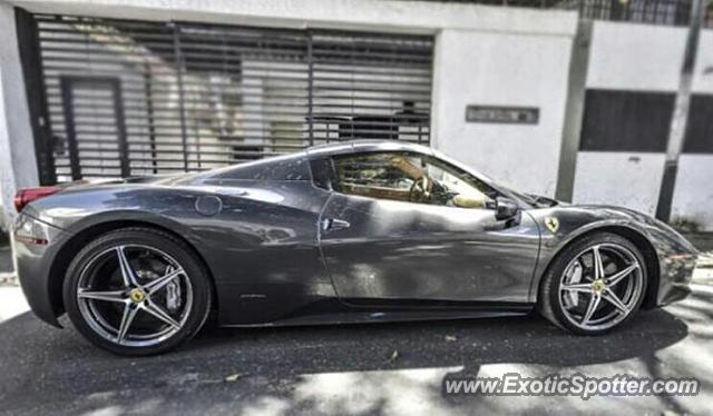 Ferrari 458 Italia spotted in Caracas, Venezuela