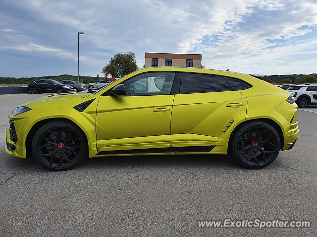 Lamborghini Urus spotted in Luxembourg, Luxembourg