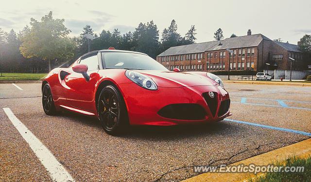 Alfa Romeo 4C spotted in Bloomfield Hills, Michigan