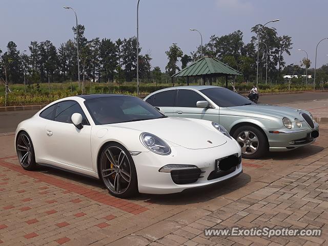 Porsche 911 spotted in Serpong, Indonesia