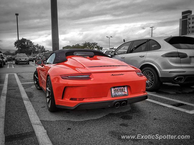 Porsche 911R spotted in Miami, Florida