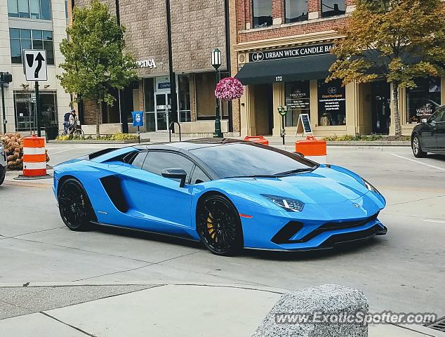 Lamborghini Aventador spotted in Birmingham, Michigan