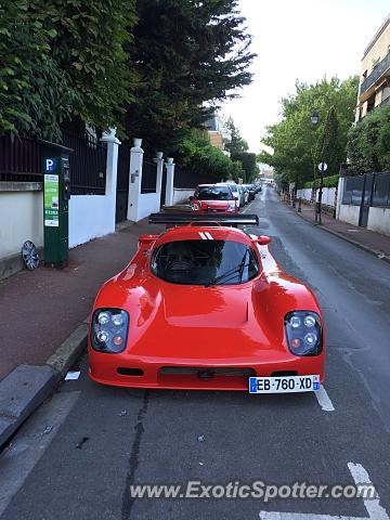 Ultima GTR spotted in Saint-Cloud, France
