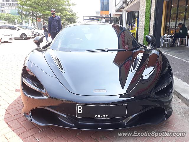 Mclaren 720S spotted in Serpong, Indonesia