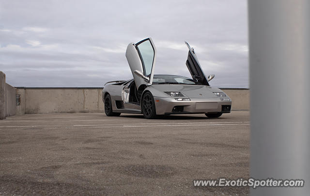 Lamborghini Diablo spotted in Charleston, South Carolina