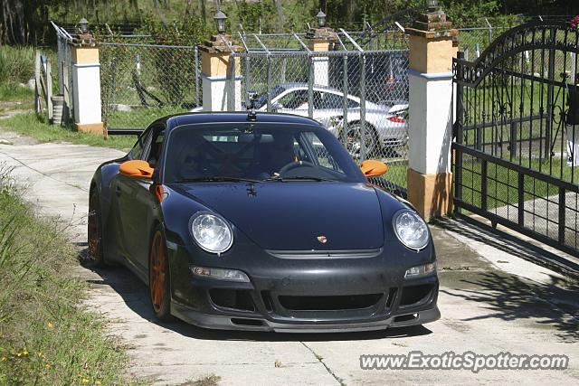 Porsche 911 GT3 spotted in Valencia, Venezuela