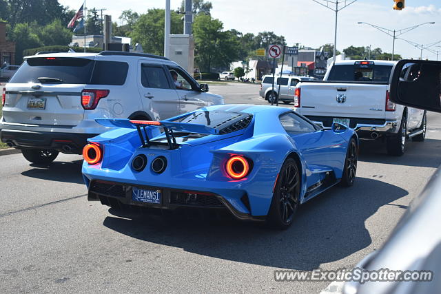 Ford GT spotted in Bloomfield Hills, Michigan