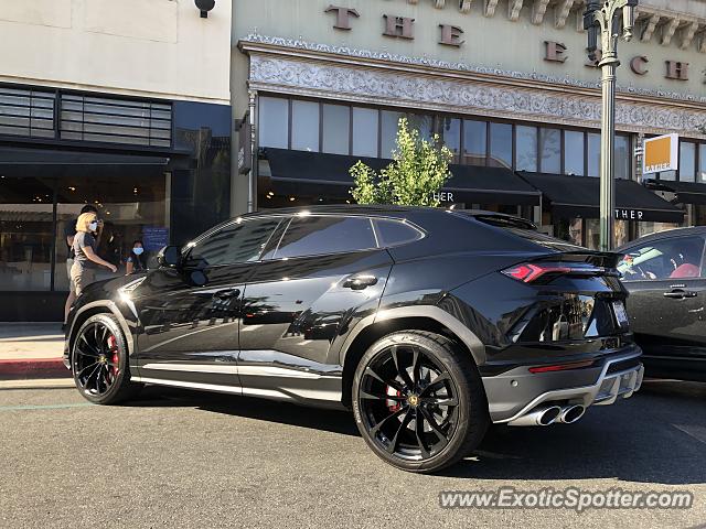 Lamborghini Urus spotted in Pasadena, California