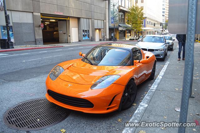 Tesla Roadster spotted in Seattle, Washington