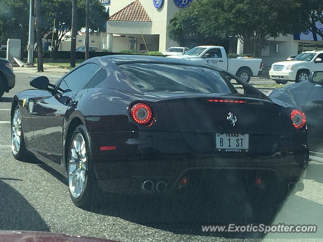 Ferrari California spotted in Dallas, Texas