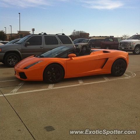Lamborghini Gallardo spotted in Dallas, Texas