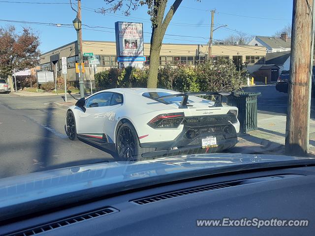 Lamborghini Huracan spotted in Woodmere, New York