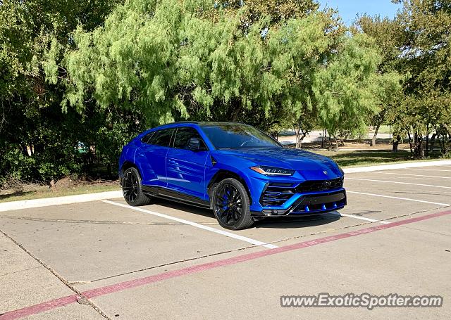 Lamborghini Urus spotted in Mansfield, Texas
