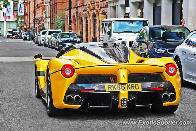 Ferrari LaFerrari spotted in London, United Kingdom