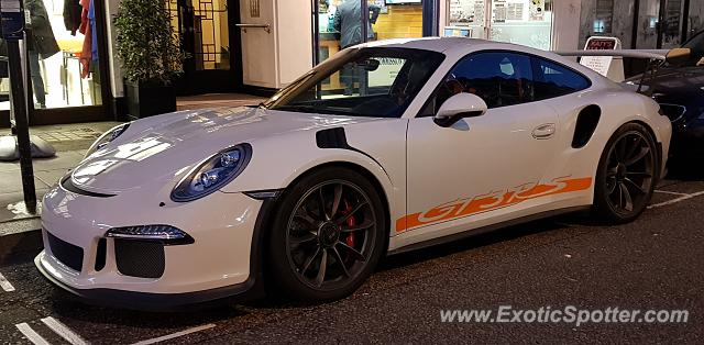 Porsche 911 GT3 spotted in London, United Kingdom