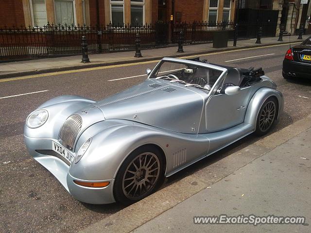 Morgan Aero 8 spotted in London, United Kingdom