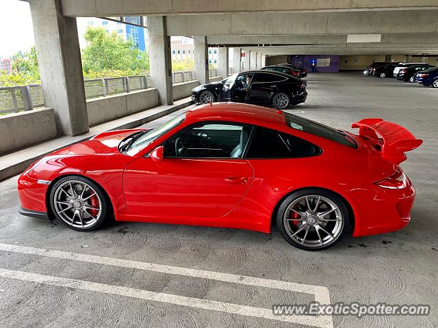 Porsche 911 GT3 spotted in Oakland, California