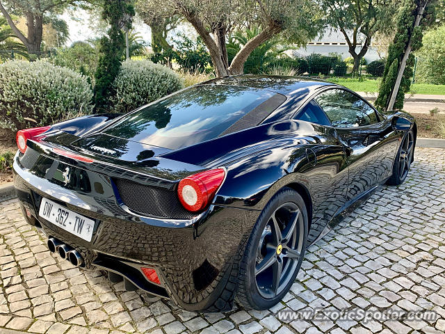 Ferrari 458 Italia spotted in Vilamoura, Portugal